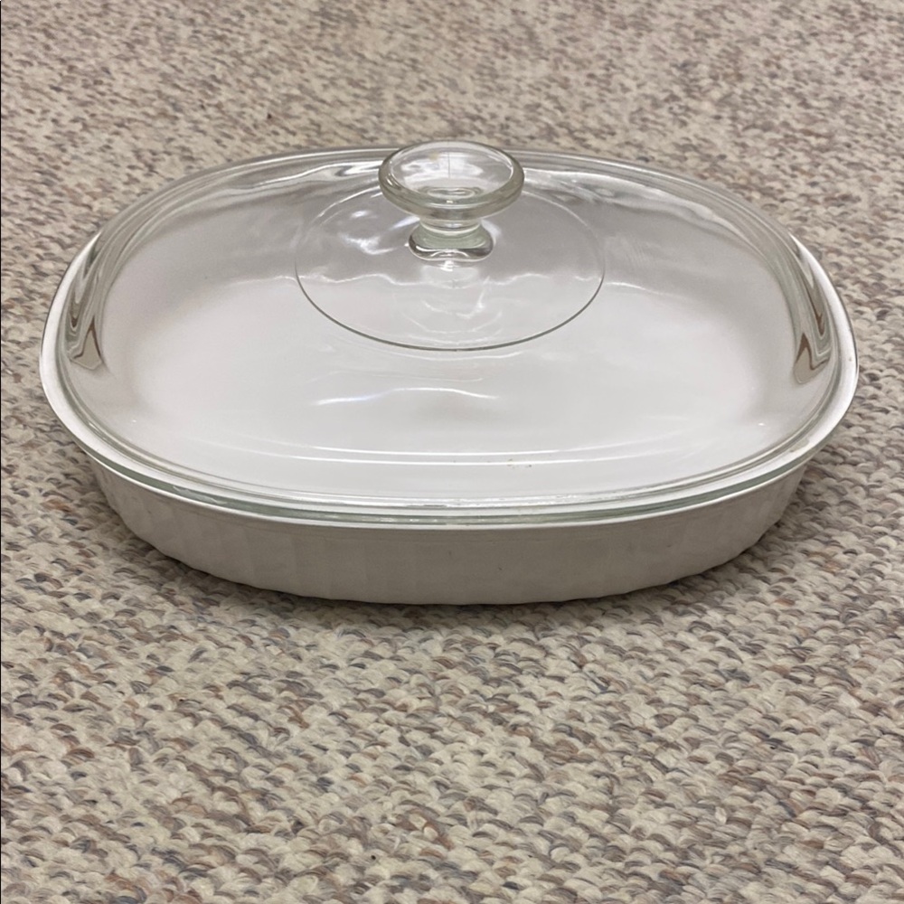 Corningware Silver and White Cookware Set